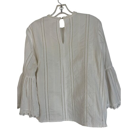 H & M White Eyelet Blouse Bell Sleeves Size 14 XL Keyhole RDD10675 - Picture 3 of 6